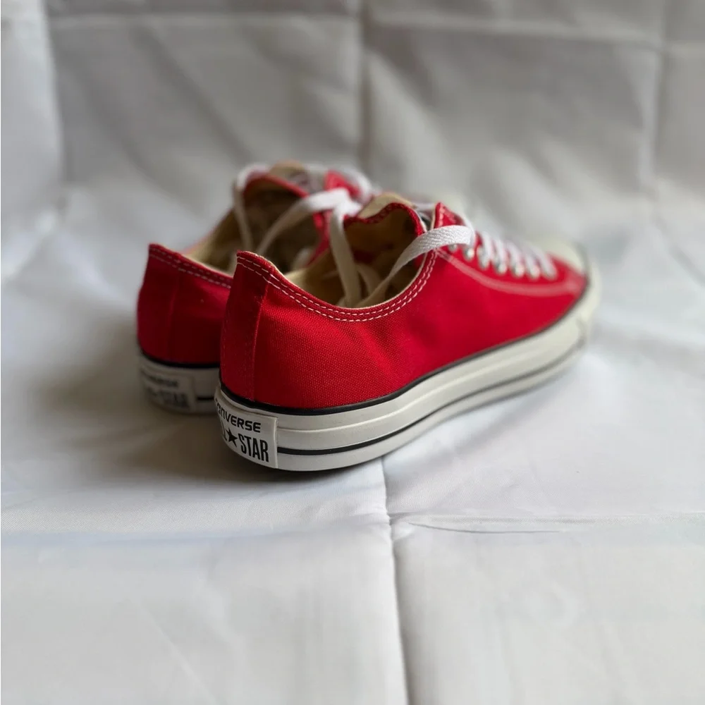 Converse classic low